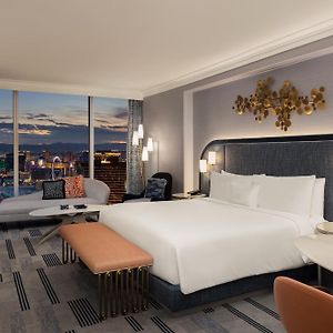 Gold Zimmer mit Kingsize-Bett