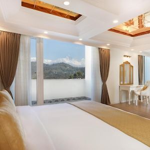 Le Glamour Luxury Resort&Wellness Spa Pvt Ltd